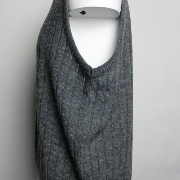 Comfort Knits Large Sleeveless Pullover - Picture 2 of 5